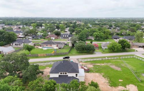 10913 Houston Dr, La Porte, TX, 77571-9631 | Card Image