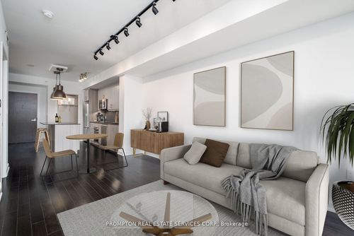807-1 The Esplanade, Toronto, ON, M5E0A8 | Card Image