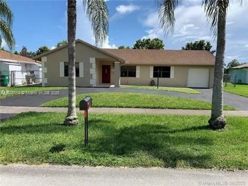 12600 Sw 10th Ct, Davie, FL, 33325-5521 | Card Image