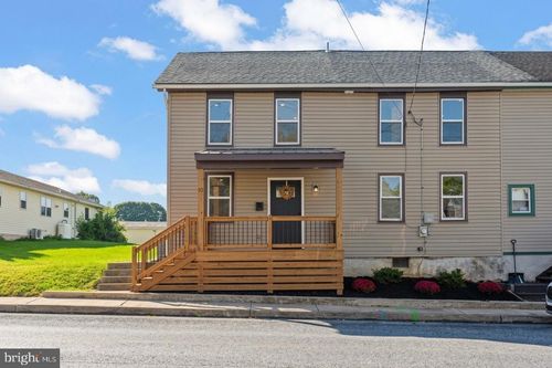 10 W Richland Ave, MYERSTOWN, PA, 17067-1529 | Card Image