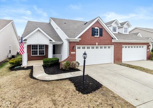 12140 Black Hills Dr, Fishers, IN, 46038-5486 | Card Image