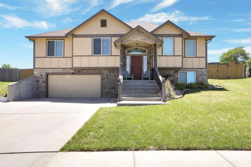 313 Firethorn Dr, Manhattan, KS, 66503-8208 | Card Image