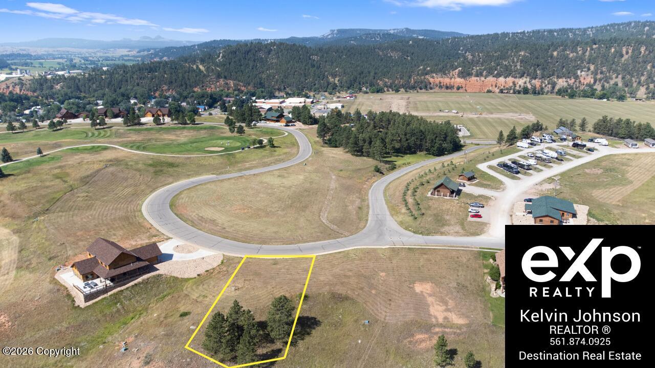 Land in Hulett 2