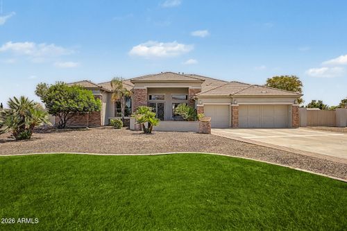 18209 W North Ct, Waddell, AZ, 85355-4256 | Card Image