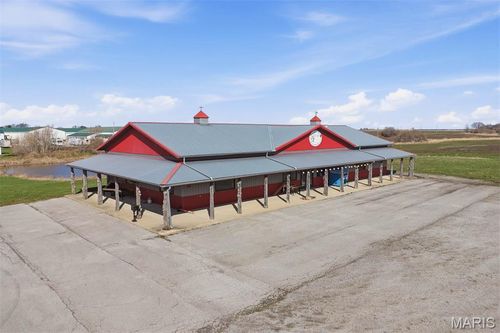 3720 12th St, Carlyle, IL, 62231-6495 | Card Image