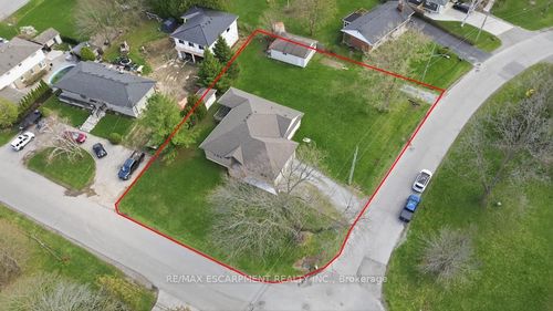 80 Lister Ave, Hamilton, ON, L9B1E2 | Card Image