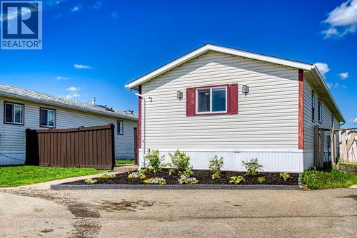 9507 108b Avenue, Clairmont, AB, T0H0W0 | Card Image