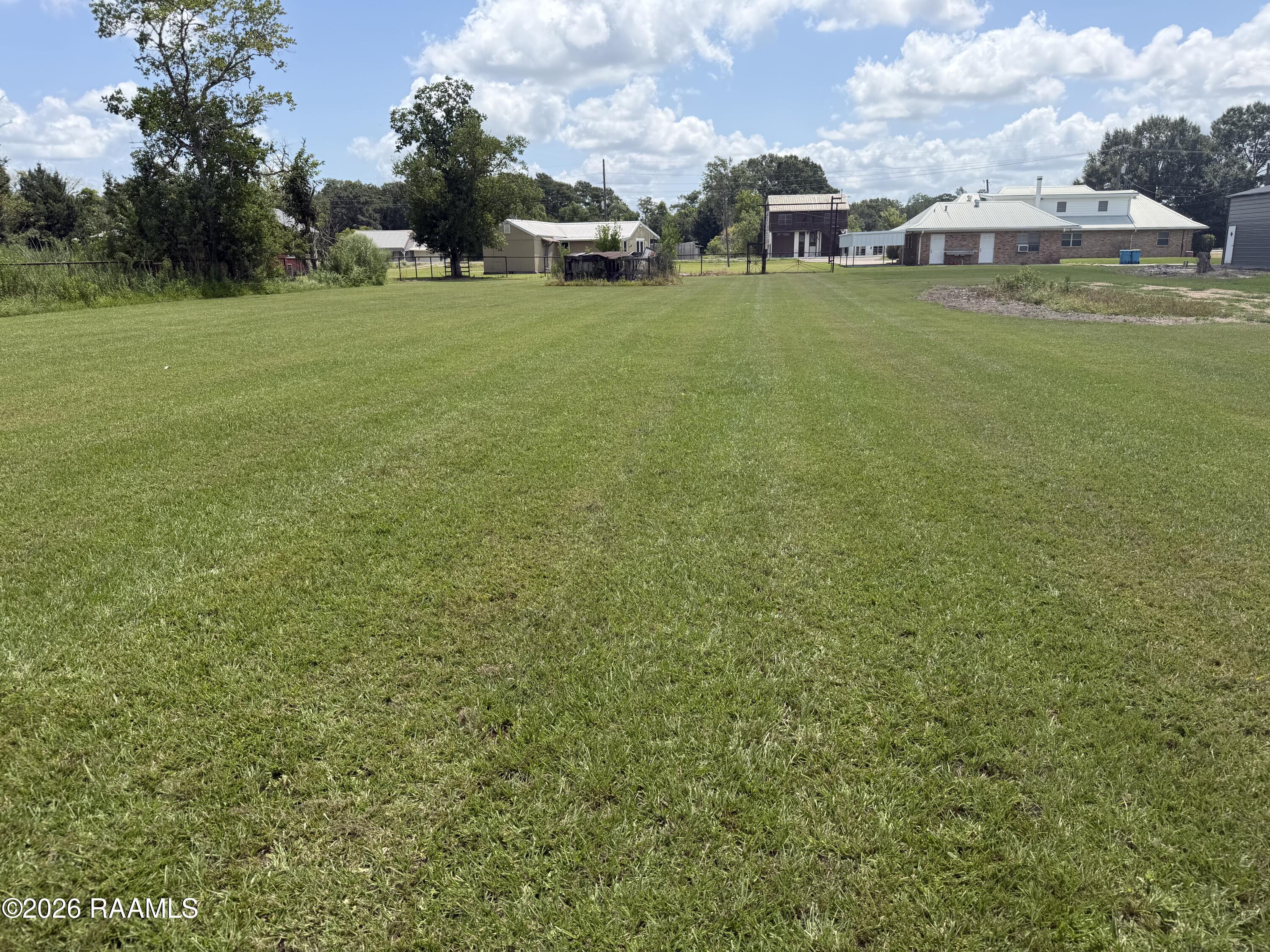 Land in St. Martinville
