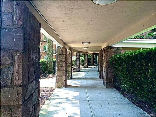 apt-6l-30 S Cole Ave, Spring Valley, NY, 10977-5417 | Card Image