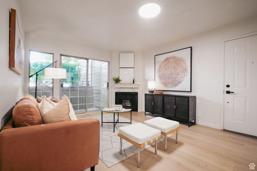 apt-6104-650 S Main St, Bountiful, UT, 84010-6399 | Card Image