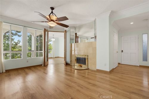 6-4623 E 4th St, Long Beach, CA, 90814-3073 | Card Image