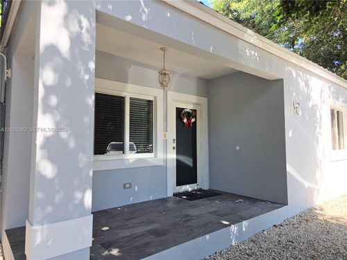 11-11 Pompano Ave, Key Largo, FL, 33037 | Card Image