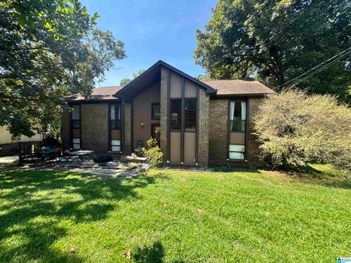 545 Southern Hills Dr, CALERA, AL, 35040-4830 | Card Image