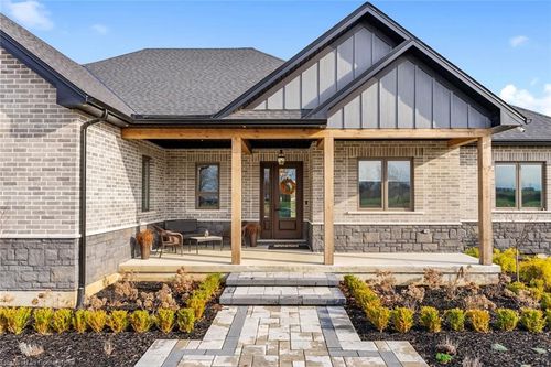 {{alt}} | Card Image