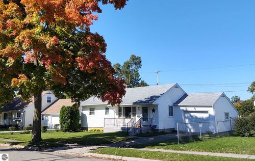1618 Loraine Avenue, Lansing, MI, 48910 | Card Image