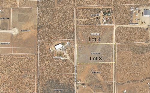 3-3 S Mountain Dr, La Sal, UT, 84530-7754 | Card Image
