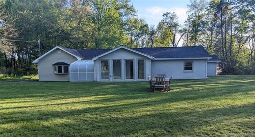 525 Plattekill Ardonia Rd, Wallkill, NY, 12589-4637 | Card Image