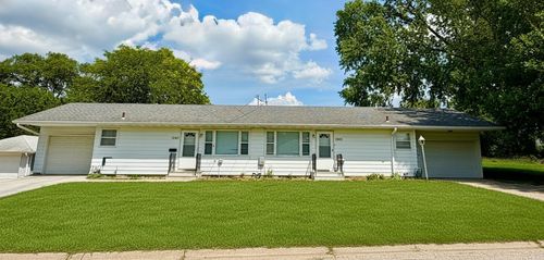 1043-1045 Minnesota Street, Waterloo, IA, 50702 | Card Image