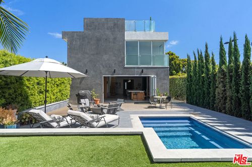 821 Flower Avenue, Venice, CA, 90291 | Card Image