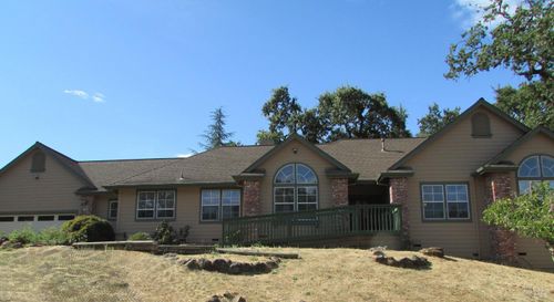 5966 Stone Bridge Rd, Santa Rosa, CA, 95409-5800 | Card Image