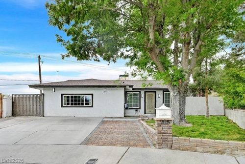 905 Vaughn St, Las Vegas, NV, 89101-1668 | Card Image