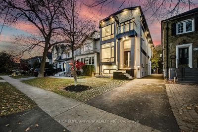 690 Merton St, House other with 4 bedrooms, 5 bathrooms and 2 parking in Toronto ON | Image 1