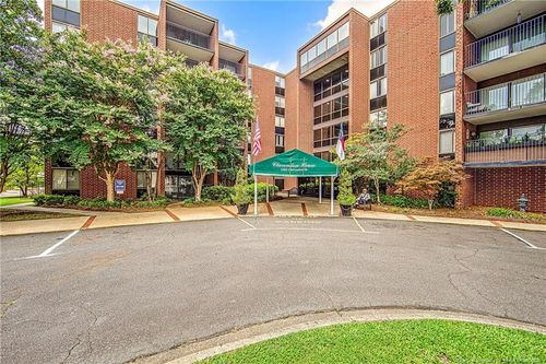 apt-408-1100 Clarendon St, Fayetteville, NC, 28305-4884 | Card Image