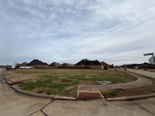 6010 Settlers Dr, Alexandria, LA, 71303-6008 | Card Image