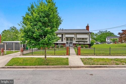 1201 Chillum Manor Rd, HYATTSVILLE, MD, 20783-3018 | Card Image