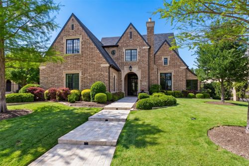 6805 Mulhouse Ct, Plano, TX, 75024-7589 | Card Image