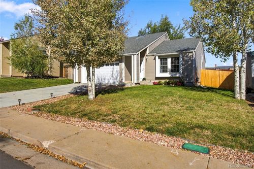 11817 W Bowles Cir, Littleton, CO, 80127-2377 | Card Image