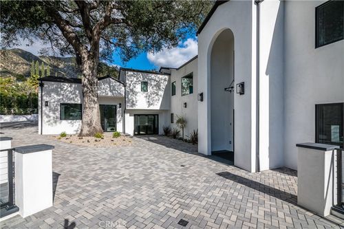 3011 Frances Ave, La Crescenta, CA, 91214-2229 | Card Image