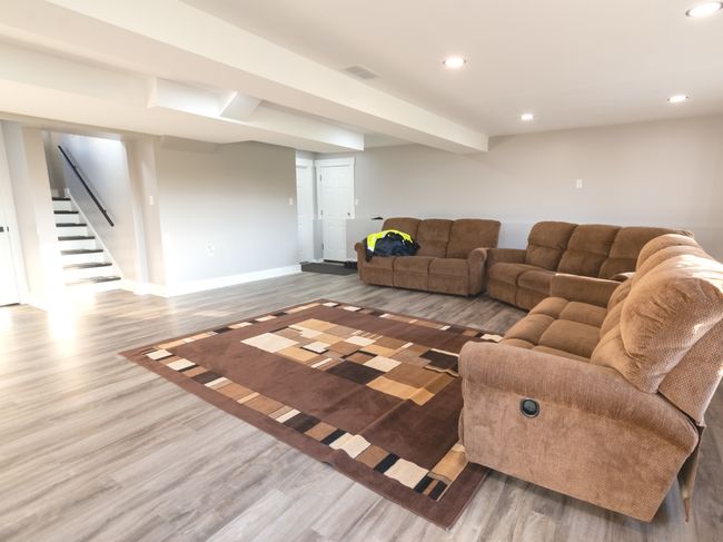 Basement | Image 19