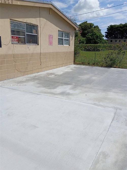 1815 Ali Baba Ave, Opa-Locka, FL, 33054-2835 | Card Image