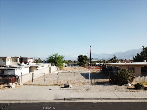 66175 Buena Vista Ave, Desert Hot Springs, CA, 92240-3819 | Card Image
