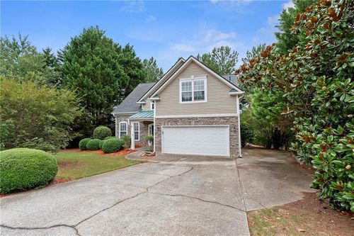 2090 Beckenham Pl, Dacula, GA, 30019-6815 | Card Image