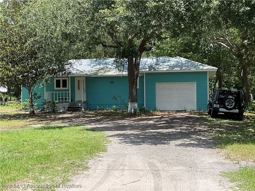 3895 Sunset Dr, Zolfo Springs, FL, 33890-3723 | Card Image