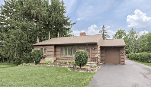 5807 Wilson Mills Rd, Highland Heights, OH, 44143-3209 | Card Image