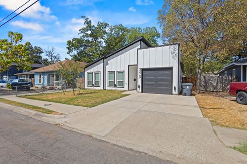 3901 Hamilton Ave, Dallas, TX, 75210-1819 | Card Image