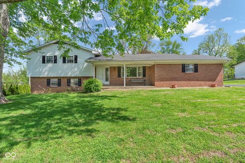 2174 W Old Waynetown Rd, Crawfordsville, IN, 47933-6125 | Card Image