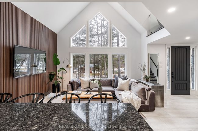 314 Maberly Station Rd, House other with 3 bedrooms, 3 bathrooms and 6 parking in Maberly ON | Image 11
