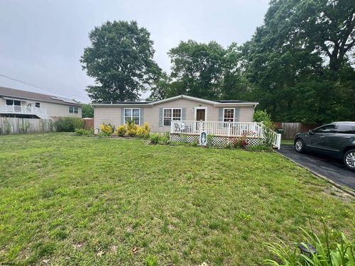 26 Atlas Lane Rd, Egg Harbor Twp, NJ, 08234-5261 | Card Image