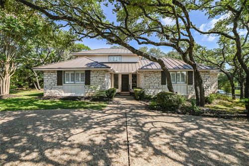 2002 Lakeway Blvd, Lakeway, TX, 78734-5255 | Card Image