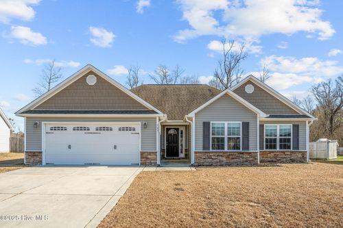 163 Prelude Dr, Richlands, NC, 28574-8477 | Card Image
