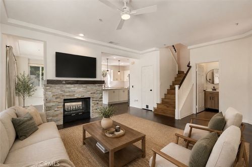 a-120 23rd St, Costa Mesa, CA, 92627-1782 | Card Image