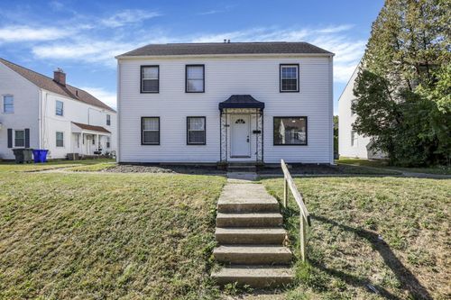2867 Ruhl Ave, Columbus, OH, 43209-1171 | Card Image