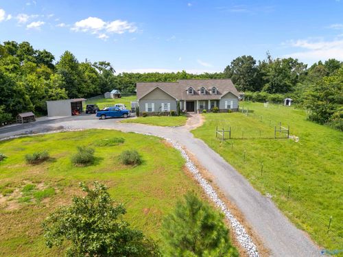 256 Pentecost Rd, Eva, AL, 35621-8212 | Card Image