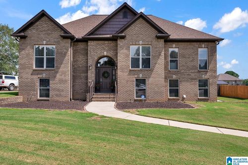 1815 Parc Ridge Cir, WARRIOR, AL, 35180-2300 | Card Image