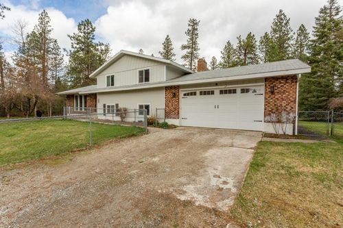 3425 E Denison Chattaroy Rd, Chattaroy, WA, 99003-8654 | Card Image