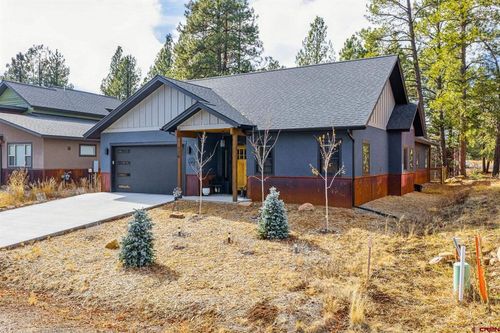 220 Edgemont Meadows Rd, Durango, CO, 81301-8316 | Card Image